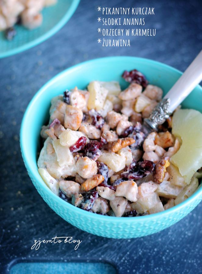 sałatka z orzechami